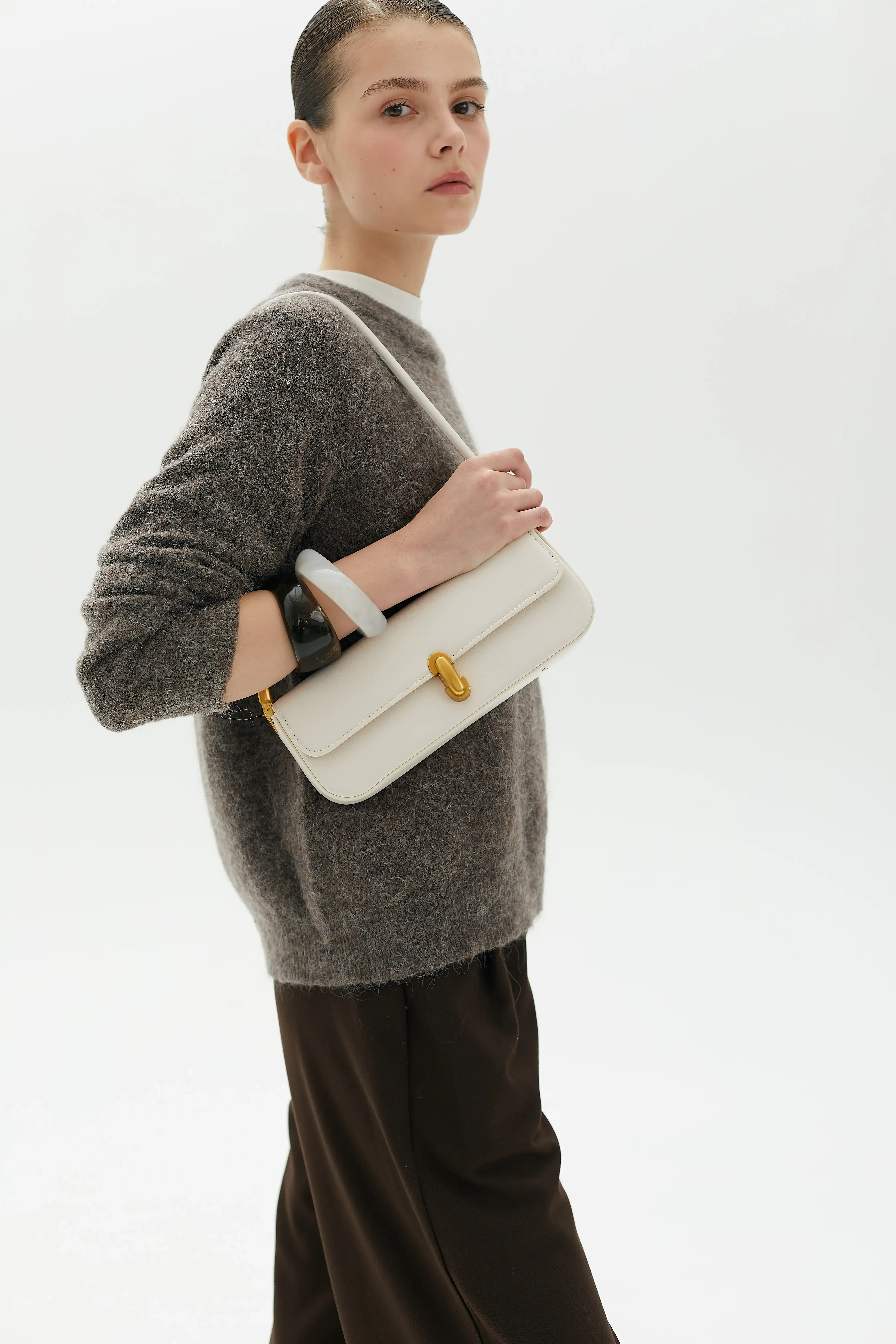 k*i様 【RUMCHE】Remake Military boa Bag / k 【公式通販】