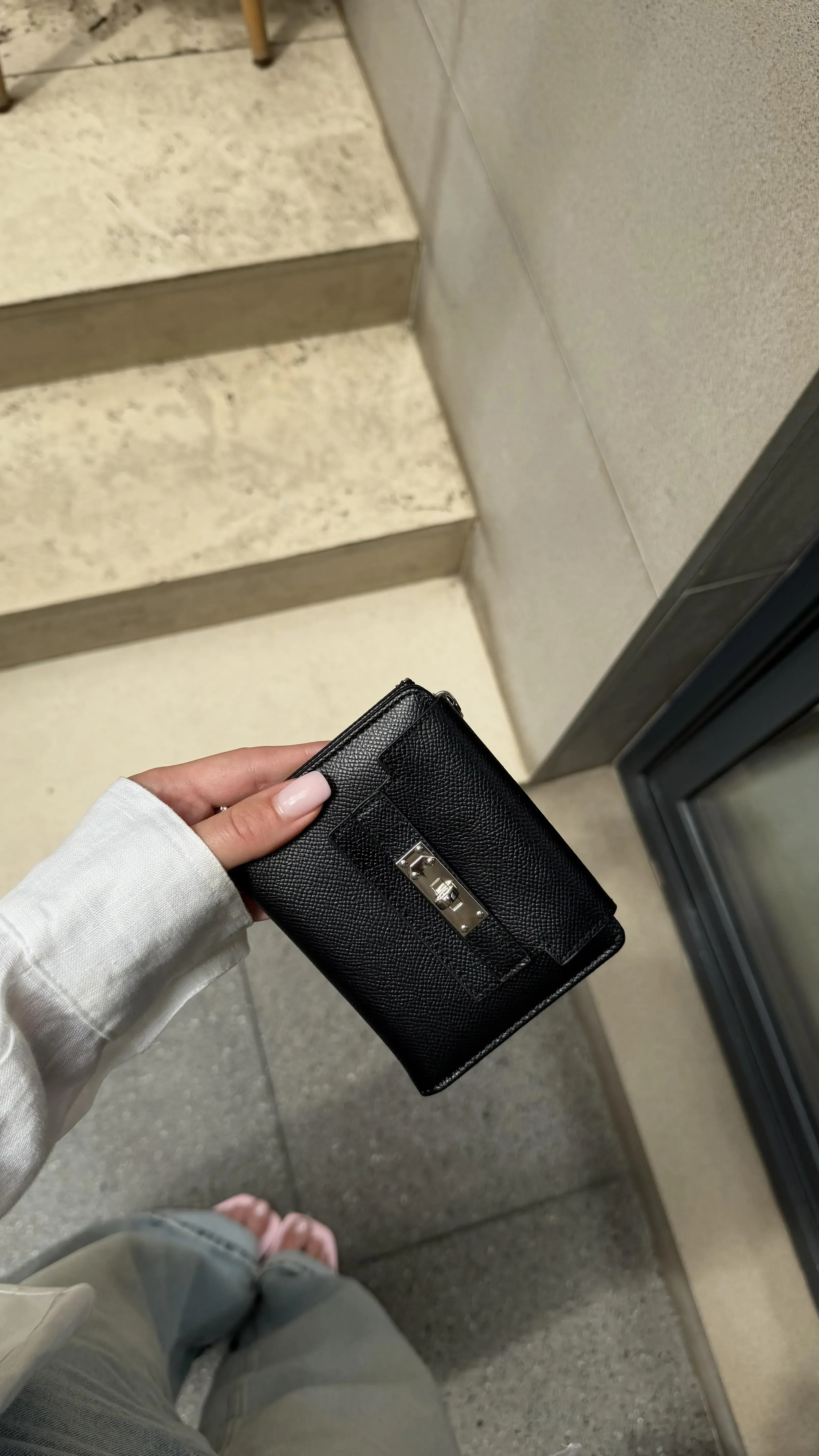 Ami wallet black